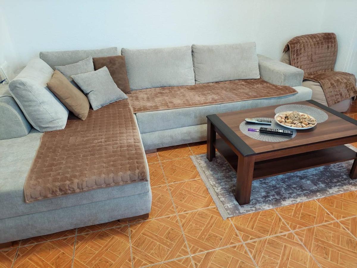 Apartmani Jovan Ulcinj Exterior foto