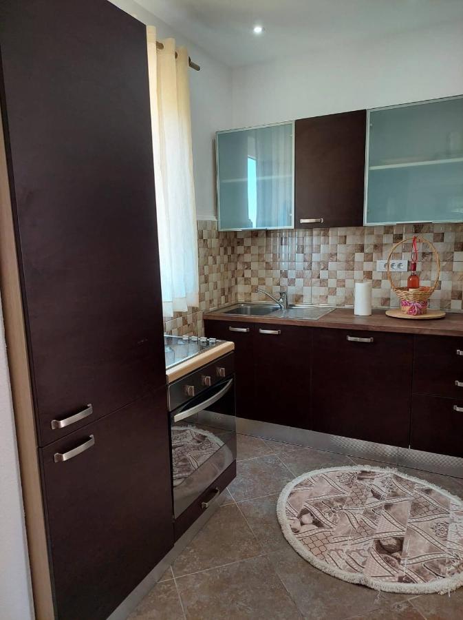 Apartmani Jovan Ulcinj Exterior foto