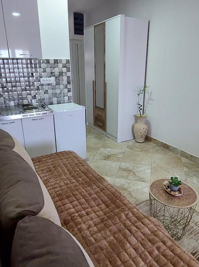 Apartmani Jovan Ulcinj Exterior foto