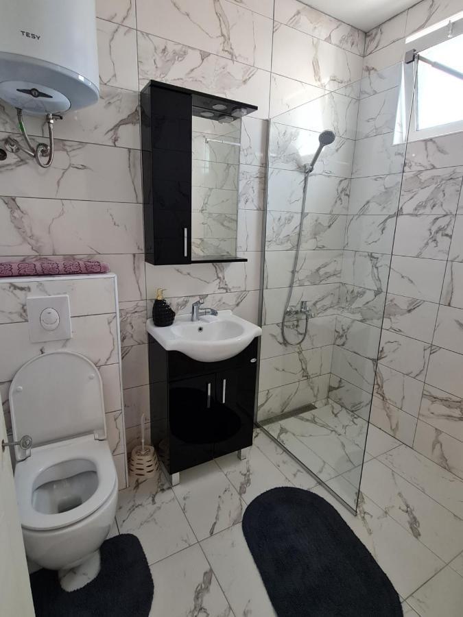 Apartmani Jovan Ulcinj Exterior foto