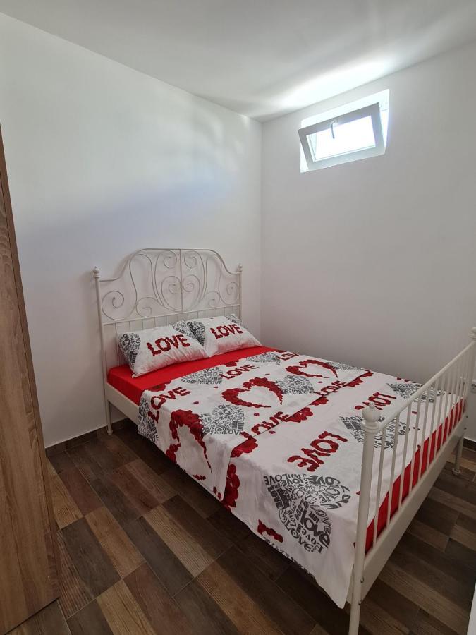 Apartmani Jovan Ulcinj Exterior foto