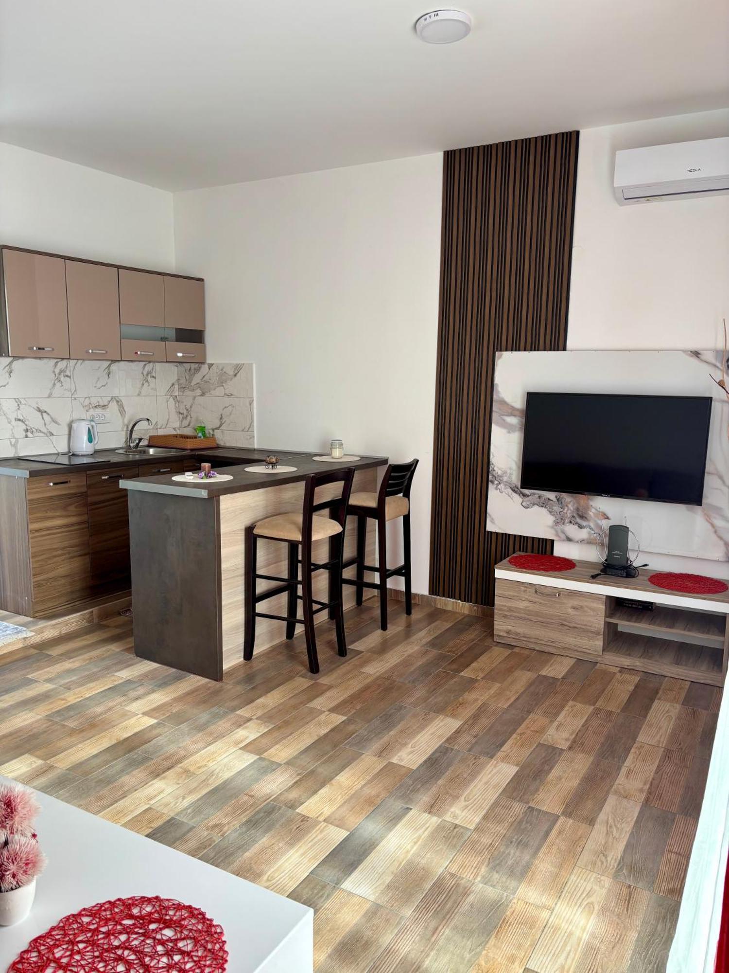 Apartmani Jovan Ulcinj Exterior foto
