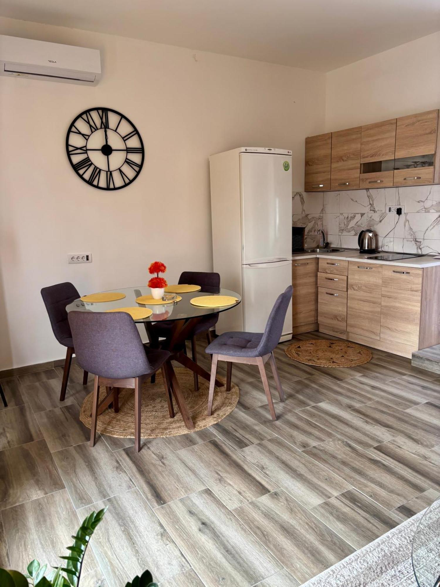 Apartmani Jovan Ulcinj Exterior foto